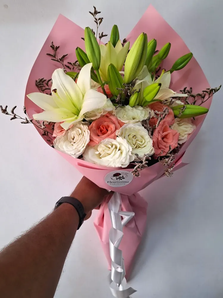 Amour Éternel — Fleurs fiançailles
